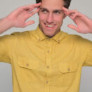 ΠΟΥΚΑΜΙΣΟ ΜΟΝΟΧΡΩΜΟ ΜΕ ΤΣΕΠΕΣ